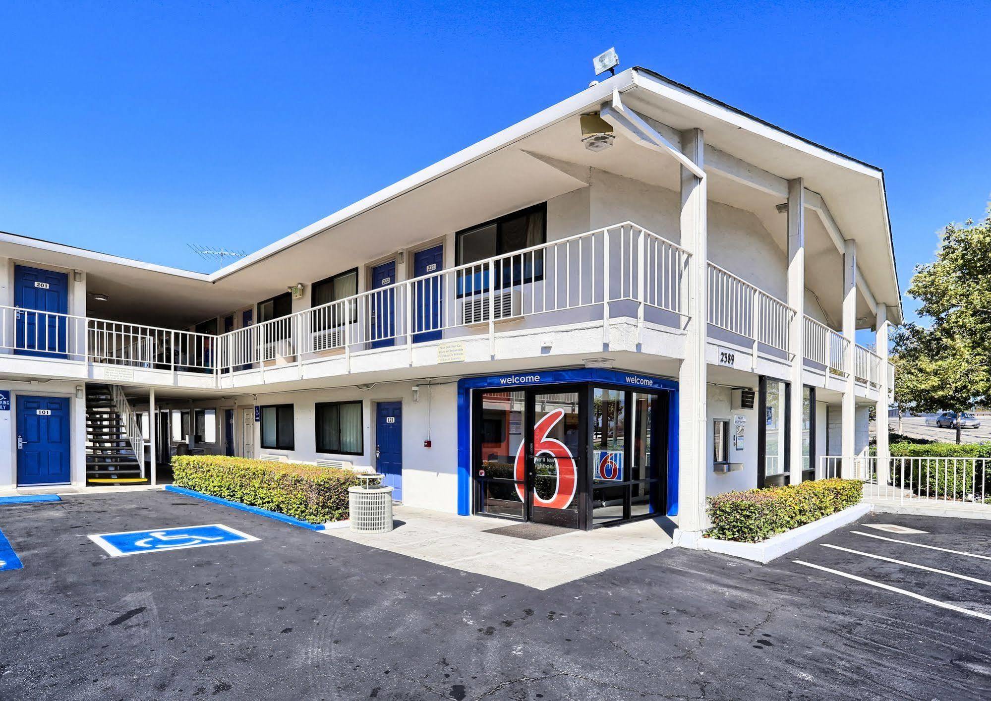 Park Inn By Radisson Walnut Creek Exteriör bild